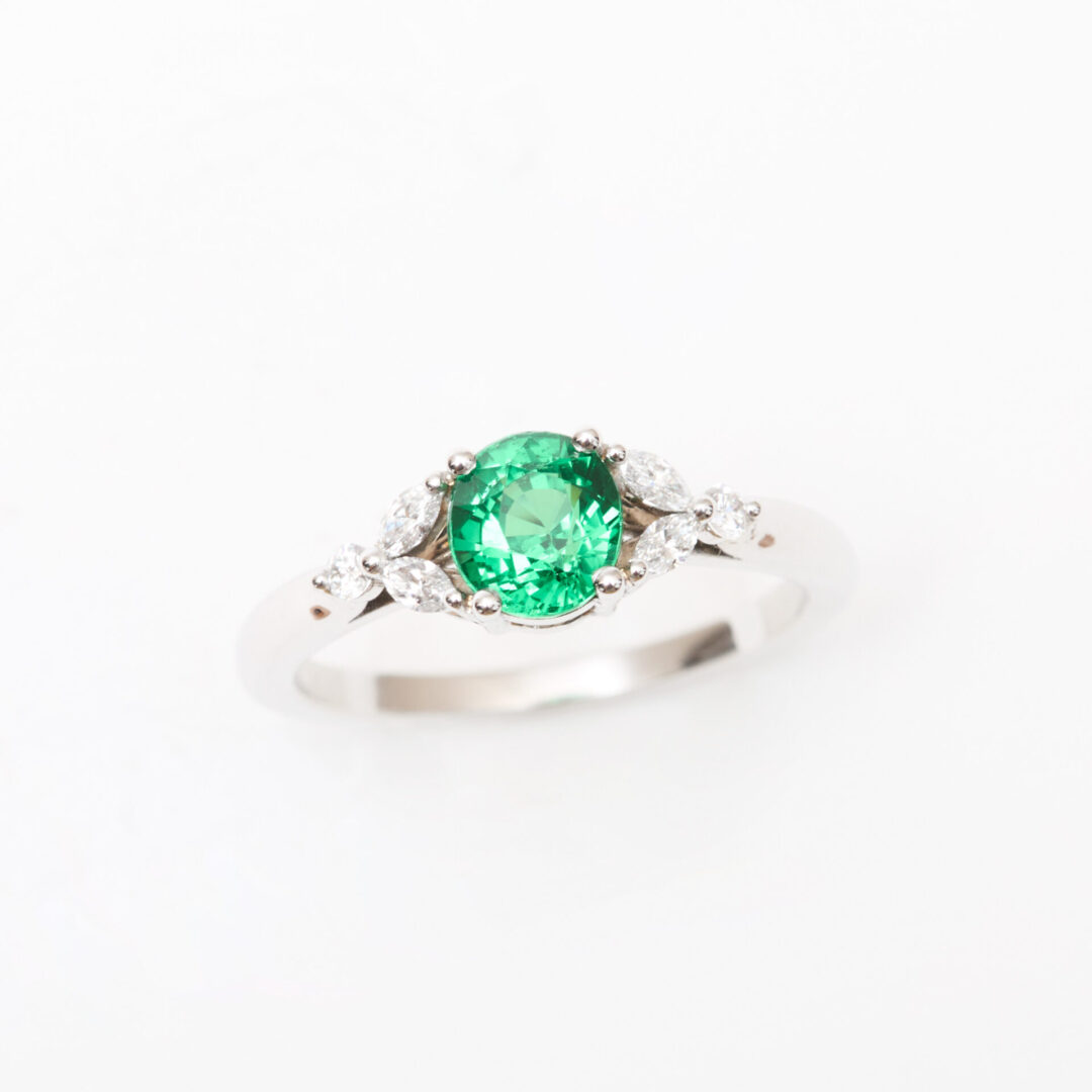 bague tsavorite