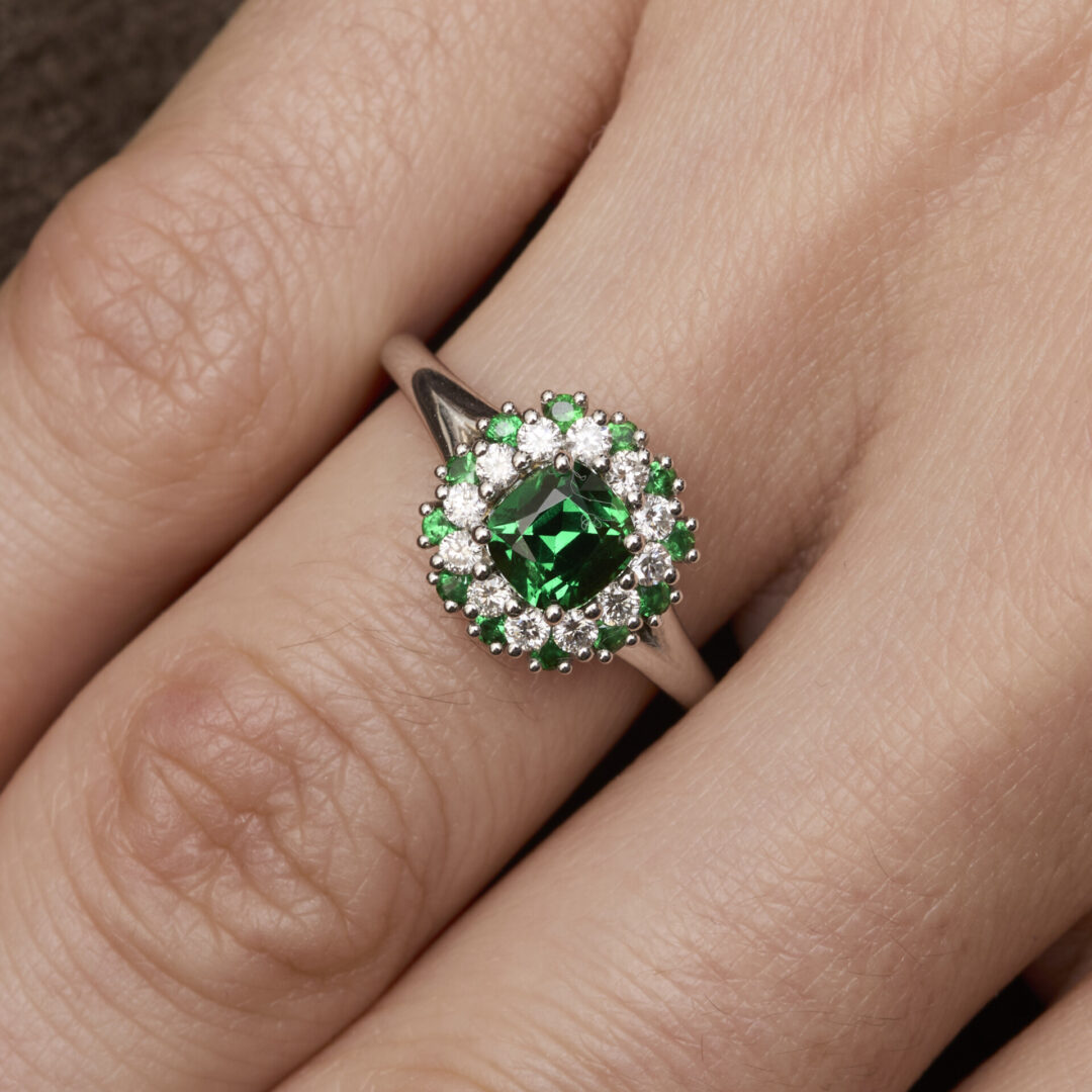 bague tsavorite