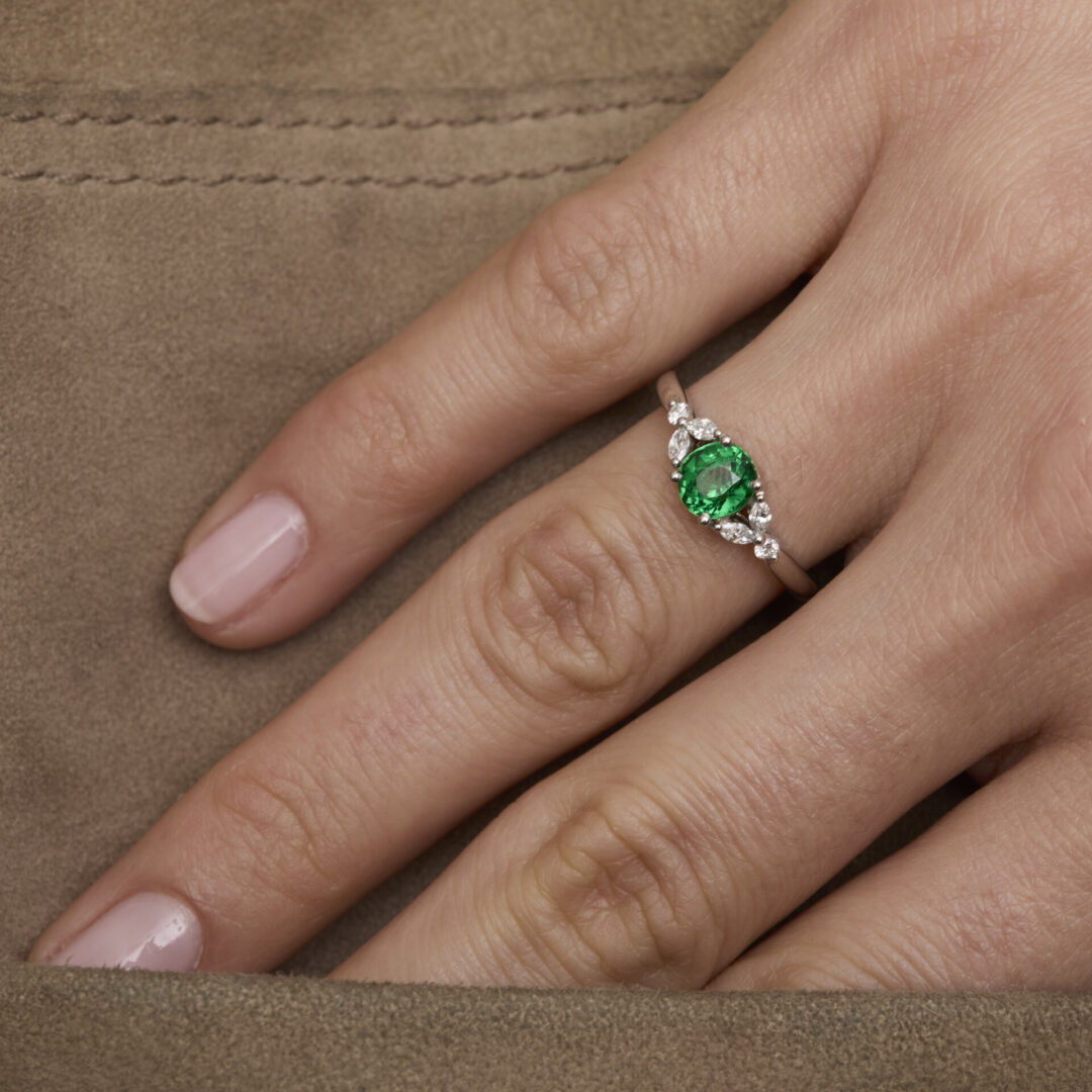 bague tsavorite
