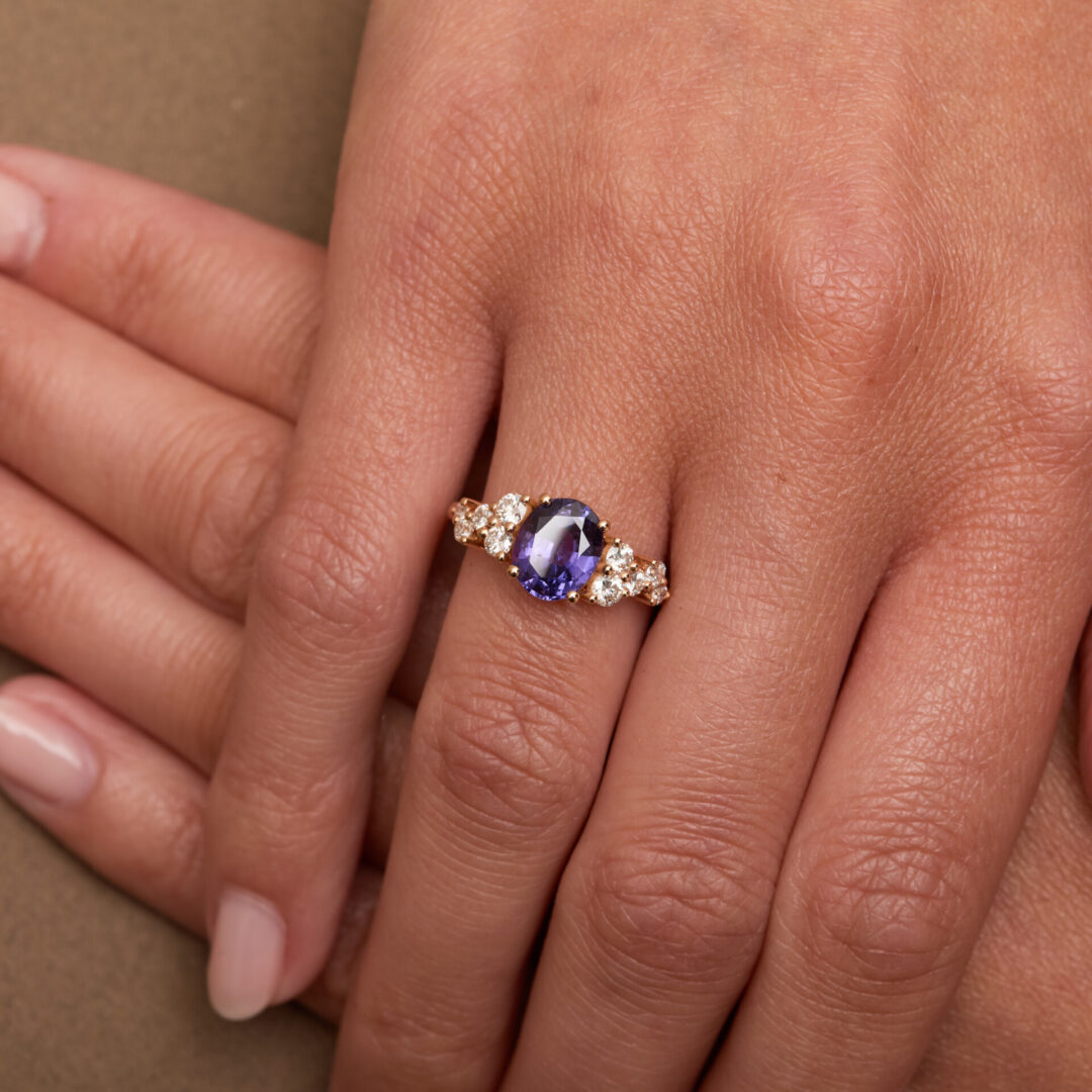 bague saphir violet