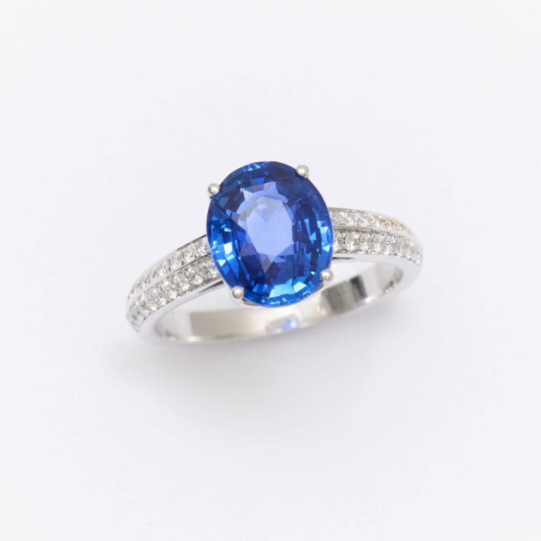Bague Trinco - Saphir Vivid Blue 3.22 carats