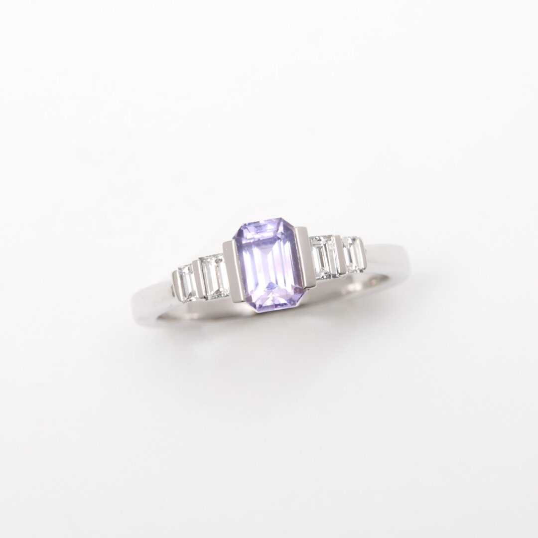 bague saphir violet