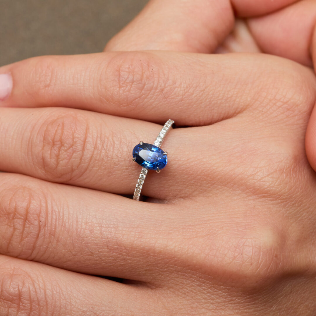 Bague Solitaire Saphir Bleu