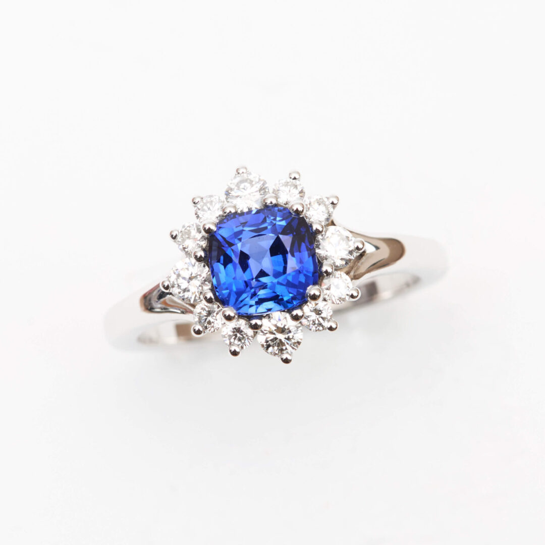 Bague marguerite Saphir Bleu